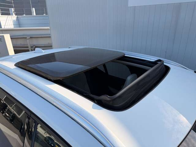 XC40リチャージ プラグイン ハイブリッド T5 インスクリプション