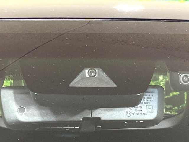 �y�g���^�Z�[�t�e�B�Z���X�z���s���ɑO���̎ԗ�����F�����A�Փ˂������Ȏ��͌x��ƃu���[�L�ŏՓˉ���Ɣ�Q�y�����A�V�X�g�B�����S�Ƀh���C�u�����y���݂��������܂��B