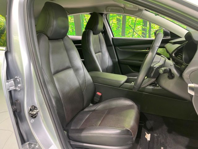 �y�n�[�t���U�[�V�[�g�z�������ƍ���S�n�𗼗������l�C�̃V�[�g���w�ʁE���ʂ̃t�@�u���b�N�f�ނ́A�ʋC���̗ǂ��⊊��ɂ����ɗD��Ă��܂��B�C���╞���ɍ��E���ꂸ���K�ɂ���肢�������܂��B