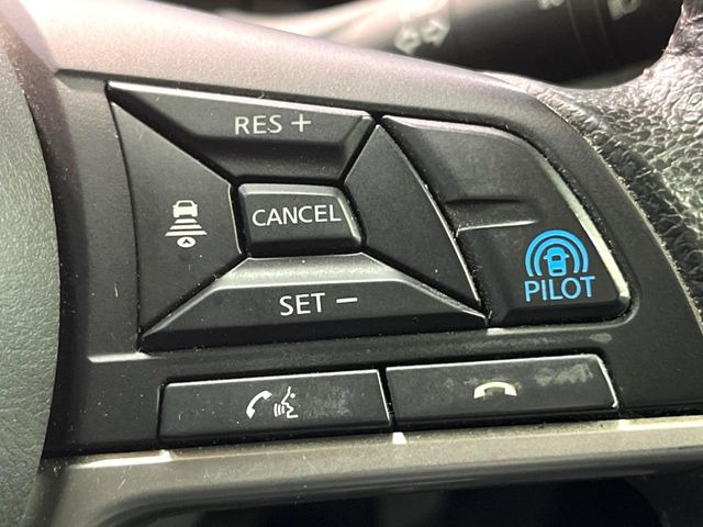 �y�v���p�C���b�g�z�������H�ł̒��������s���y��!!�a�؎��Ə��񑖍s�̃V�[���ŁA�A�N�Z���E�u���[�L�E�X�e�A�����O�������Ő��䂵�A�������^�]�̕��S���y�����Ă���܂���