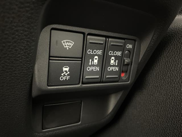 フリード1.5 e:HEV エアー EX 4WD