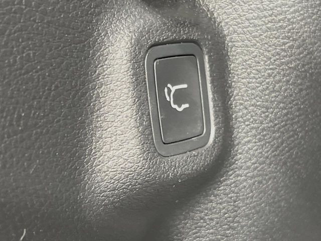 ���d�����A�Q�[�g:�����^�b�`�Ń��A�Q�[�g�̊J���ł��A�ו��Ȃǂŗ��肪�ǂ����Ă����Ԃł��ȒP�ɊJ���ł���֗��@�\�ł��B