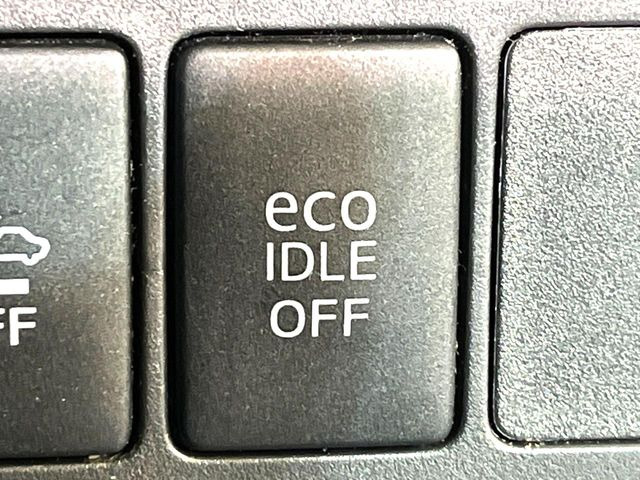 �y�A�C�h�����O�X�g�b�v�z�ԐM����a�؂Œ�Ԃ����ۂɃG���W�����~���A���ʂȔR���̏����}���܂��B�R��������ی�ɂȂ���@�\��G���W���̓u���[�L�𗣂��΍Ďn�����܂��B