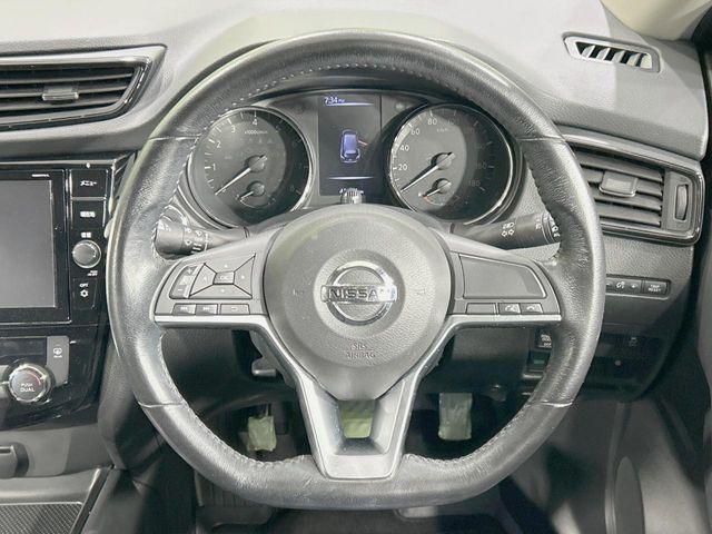 �y�X�e�A�����O�X�C�b�`�z�^�]���A�O������ڐ������炷���ƂȂ��A�I�[�f�B�I���̑��삪�\�ȕ֗��@�\!���S&���K�ȃh���C�u�����o���Ă���܂���