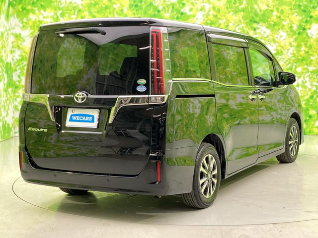 エスクァイア2.0 Gi プレミアムパッケージ ブラックテイラード