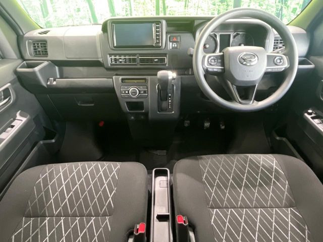 アトレーデッキバン