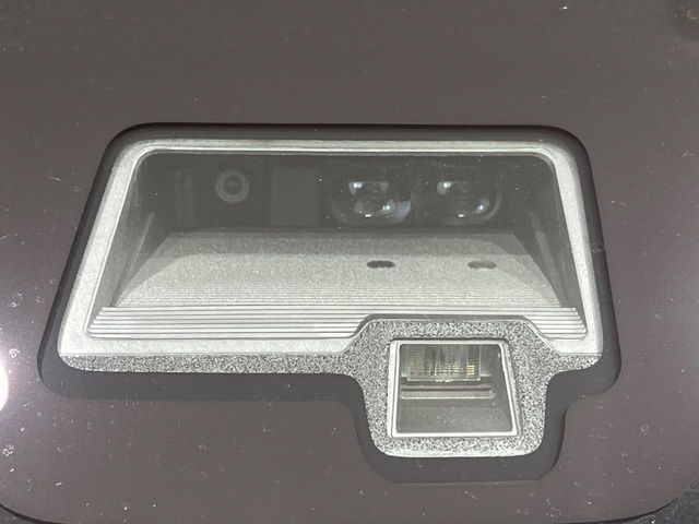 �y�X�Y�L �Z�[�t�e�B�T�|�[�g�z���s���ɑO���̎ԗ�����F�����A�Փ˂������Ȏ��͌x��ƃu���[�L�ŏՓˉ���Ɣ�Q�y�����A�V�X�g�B�����S�Ƀh���C�u�����y���݂��������܂��B