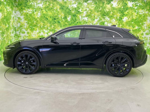 クラウンスポーツ2.5 Z E-Four 4WD