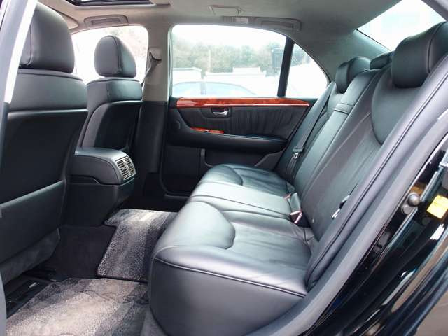 �l�C�̃Z���V�I�J�X�^���ԗ��̓���!�㋉�O���[�hC�C���e���A�Z���N�V�������x�[�X�ɁA���E�I�ɂ��L����AIMGAIN���t���G�A���A�}�t���[�𑕒��BWORK�W�X�^���XW5S20AW�Ŋ󏭉��l�̍������