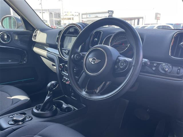 ミニクロスオーバークーパー D