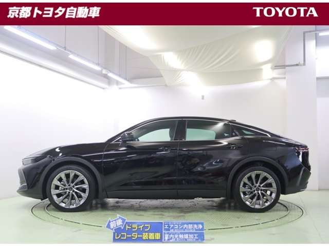 クラウンクロスオーバー2.5 G アドバンスト レザー パッケージ E-Four 4WD