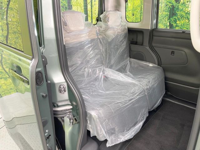 ���i���ȃI���W�i���t���A�}�b�g���I�v�V�����ɂĂ��p�ӂ��Ă���܂��B���D���ȃf�U�C����J���[�����Ԃɍ��킹�đI��ł����������Ƃ��ł��܂���