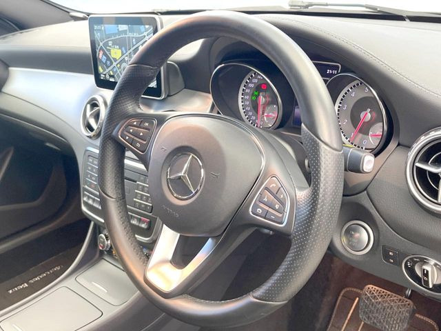 ���n���h�����̃X�������Ȃ��A���ꂢ�ȏ�Ԃ��ێ����Ă���܂��B�e�X�C�b�`���̓�����m�F�ς݂ł��B