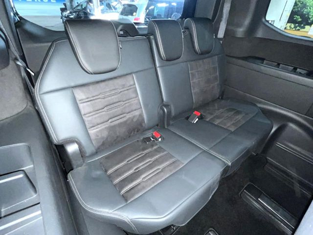 3��ڃV�[�g�͂�������ԗǍD����l�ł��������ƍ����Ē����܂��̂ŁA��l���ł̂��o���������N���N�ł��􂲉Ƒ��ŁA�C�̒m�ꂽ���ԂŁA�h���C�u�ɍs���̂��y���݂ł��ˁ�