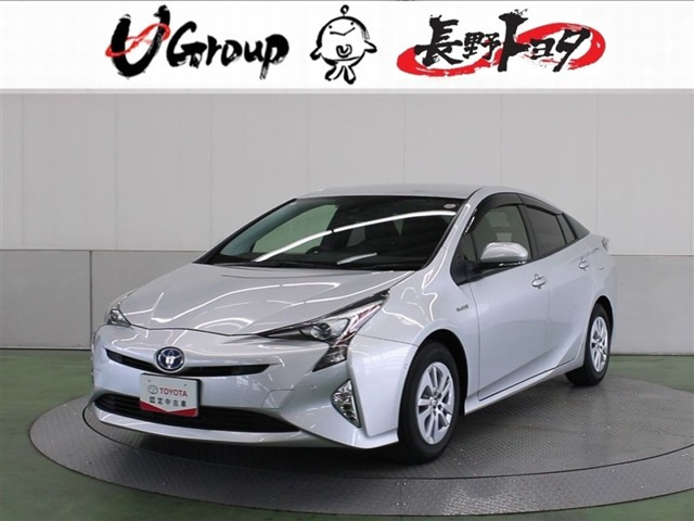 プリウス1.8 S セーフティ プラス