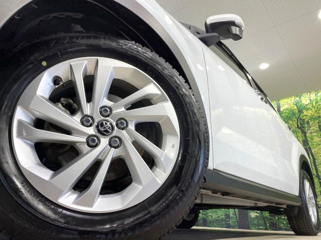 �y����16�C���`�A���~�z�C�[���z�O�ςɃ}�b�`���������A���~�z�C�[���𑕒����Ă���܂��B�e��ЊO�A���~�z�C�[����A�X�^�b�h���X�^�C�����戵�����Ă���܂��B���񂲑��k����������