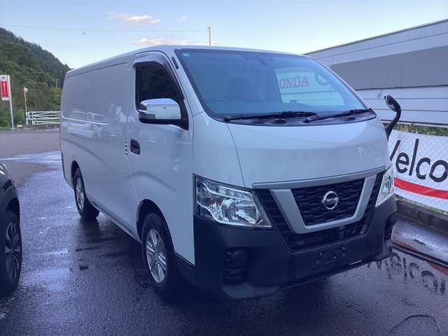 NV350キャラバン2.5 中温冷凍バン DX ロング ディーゼル 4WD