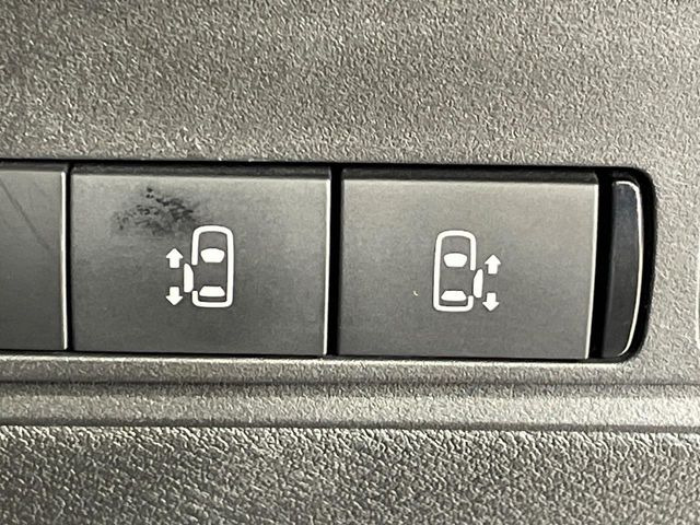 セレナ1.4 e-POWER ハイウェイスターV