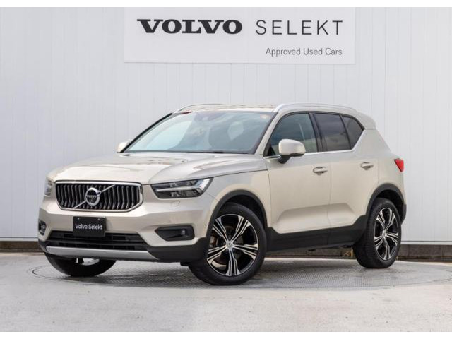 XC40T4 AWD インスクリプション 4WD