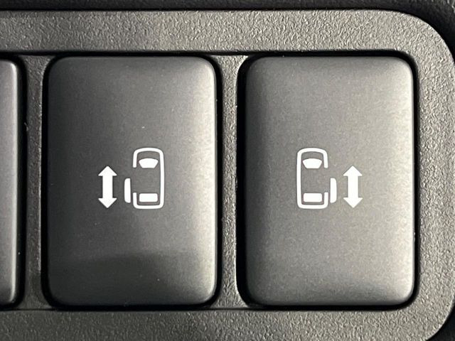 �y�����p���[�X���C�h�h�A�z�X�}�[�g�L�[��^�]�Ȃ̃X�C�b�`�Ō�ȗ����X���C�h�h�A�̊J���\���d��������͂����ăh�A���J����K�v�������A�����Ȃ��q�l�ł��ȒP�ɊJ���߂ł����K�ł���