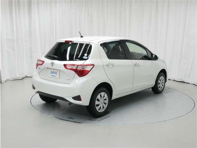 ヴィッツ1.3 F セーフティ エディションIII 4WD