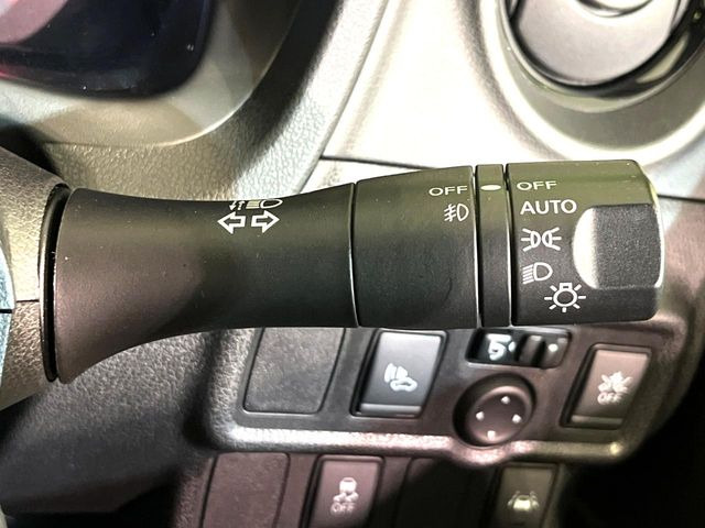 �y�I�[�g���C�g�z����̖��邳�ɉ����Ď����Ńw�b�h���C�g�̓_���E�������ł���@�\�ł�!���C�g�̕t���Y��E�����Y��Ȃǂ������Ȃ�A�J�̓���[���̑��s�����S!�g���l���ʉߎ����֗��ł��ˁ�