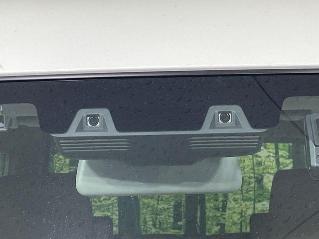 �y�X�Y�L �Z�[�t�e�B�T�|�[�g�z���s���ɑO���̎ԗ�����F�����A�Փ˂������Ȏ��͌x��ƃu���[�L�ŏՓˉ���Ɣ�Q�y�����A�V�X�g�B�����S�Ƀh���C�u�����y���݂��������܂��B