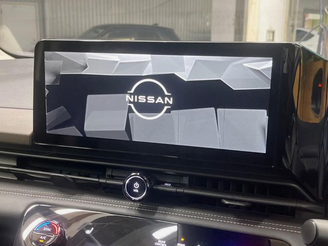 �y���[�J�[�����i�r�z�C���e���A�ɗn�����ރX�^�C���b�V���ȁu��p�݌v�v���[�J�[�i�r�𑕔��􎋔F���⑀�쐫�ȂǊ�{���\�ɂ��D��A���㎿�ȃJ�[���C�t�����y���݂��������܂��B