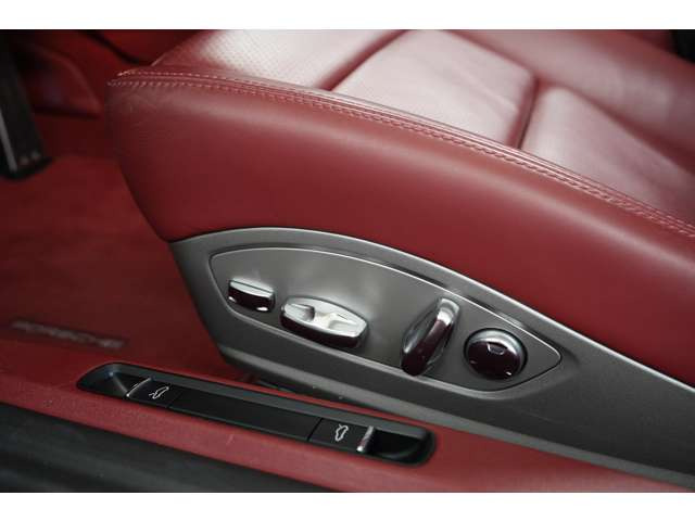 14way�d���V�[�g����������Ă���܂��̂ŁA�̊i�ɉ����čׂ��Ȓ������\�ł������܂��B