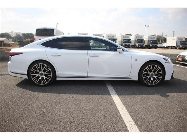 ���Ǝҗl�ւ̔̔��͂��f�肳���Ă��������܂��B �Ԍ������ԗ��̏ꍇ�́A�Ԍ����擾�������x�������z�ŕ\�����Ă���܂��B