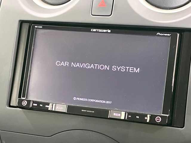 �y�i�r�Q�[�V�����z�g���₷���i�r�ŖړI�n�܂ł�������ē����Ă���܂��B�e��I�[�f�B�I�Đ��@�\���[�����Ă���A���Ԃ̉^�]������Ɋy�����Ȃ�܂�!!