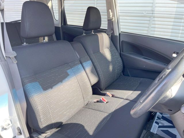 �^�]�Ȃ܂��ɂ͏\���ȃX�y�[�X������A�啿�ȕ��ł��������^�]���Ă�����������ł��B