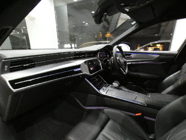 A6アバント40 TDI クワトロ スポーツ Sラインパッケージ ディーゼル 4WD