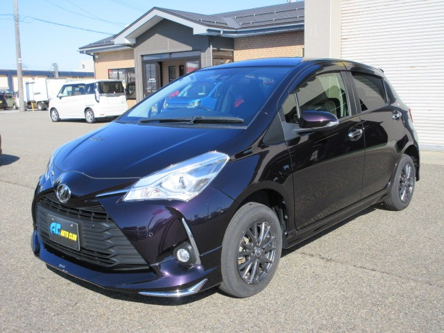 ヴィッツ1.3 F セーフティ エディションII 4WD