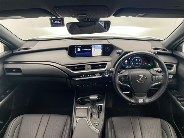 UX250h Fスポーツ