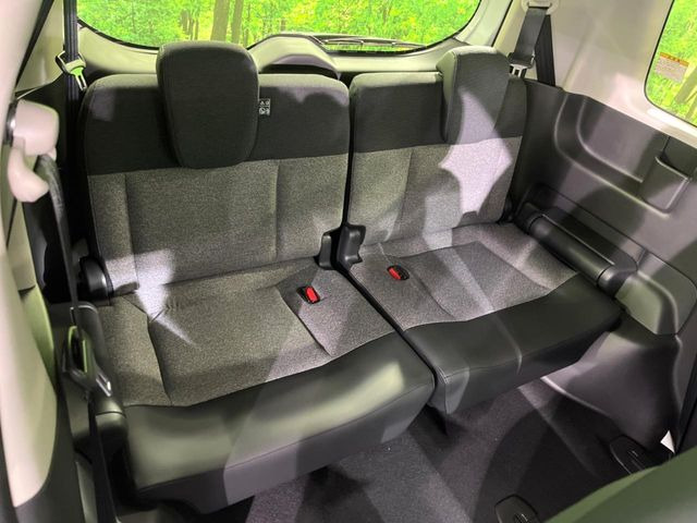 3��ڃV�[�g�͂�������ԗǍD����l�ł��������ƍ����Ē����܂��̂ŁA��l���ł̂��o���������N���N�ł��􂲉Ƒ��ŁA�C�̒m�ꂽ���ԂŁA�h���C�u�ɍs���̂��y���݂ł��ˁ�