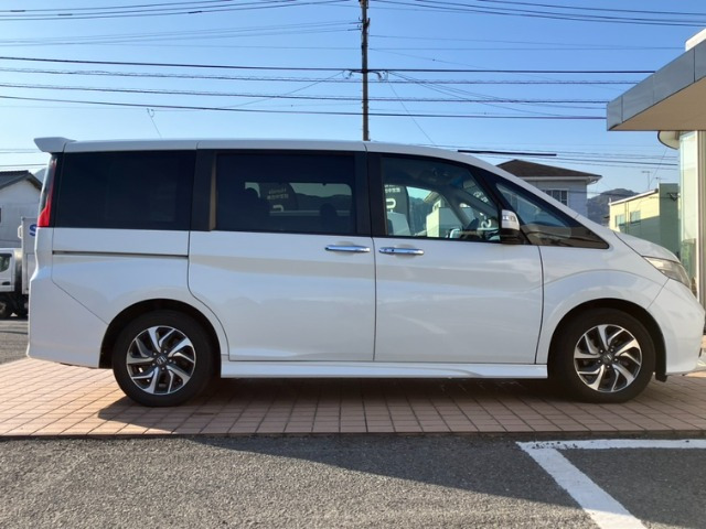 ステップワゴン1.5 スパーダ ホンダ センシング