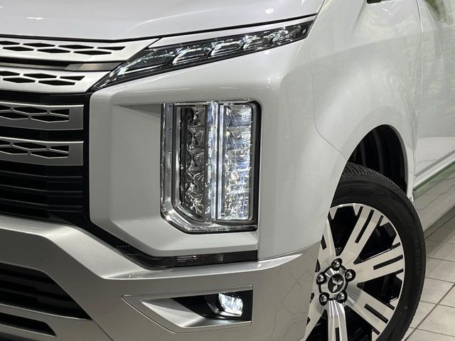 �yLED�w�b�h���C�g�z���V����ԑ��s�����ǍD�Ȏ��E���m�ۂ����S���ĉ^�]�ł��鍂�P�xLED�w�b�h���C�g�𑕔�!�_�����x�������A����d�͂��}�����Ă��܂��B