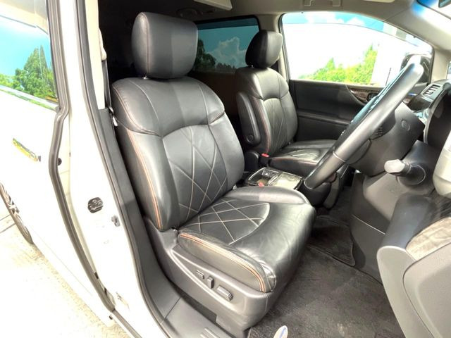 �^�]�Ȃ܂��ɂ͏\���ȃX�y�[�X������A�啿�ȕ��ł��������^�]���Ă�����������ł��B