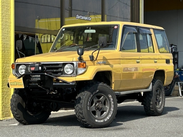 ランドクルーザー704.2 LX ディーゼル 4WD