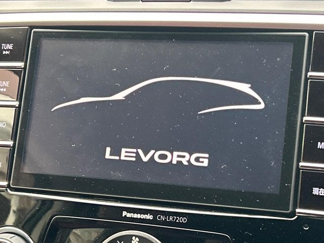 �y�����i�r�z�l�C�̏����i�r�𑕔����Ă���܂��B�i�r�̎g���₷���͂������A�I�[�f�B�I�@�\���[��!�L�����v�◷�s�͂������A�ʋ΂┃�����ȂǕ��i�̃h���C�u���y�����Ȃ�͂���