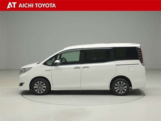 エスクァイアハイブリッド1.8 Gi