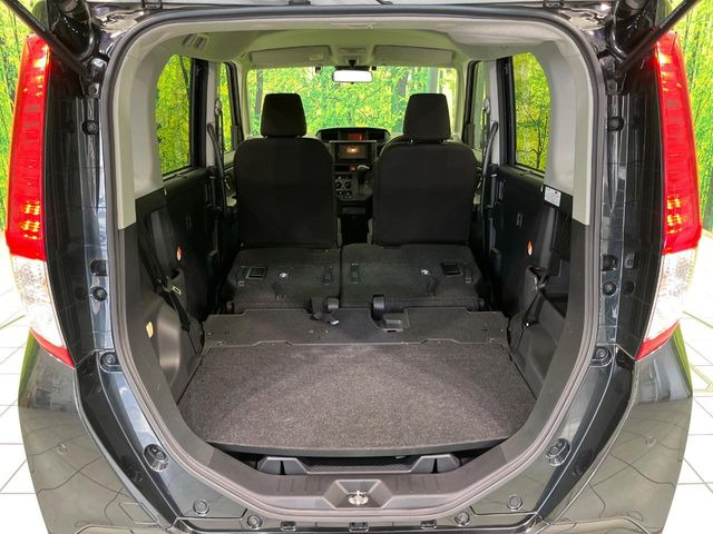 ���i�̂���������ʋ΁A���}���ɏ\���ȉ׎��X�y�[�X���m�ۂ��Ă���܂��B�Z�J���h�V�[�g��|���ƁA�傫�ȉו��̐ύڂ��\�ł���