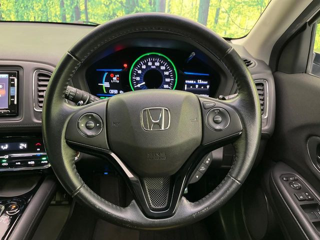 �y�X�e�A�����O�X�C�b�`�z�^�]���A�O������ڐ������炷���ƂȂ��A�I�[�f�B�I���̑��삪�\�ȕ֗��@�\!���S&���K�ȃh���C�u�����o���Ă���܂���