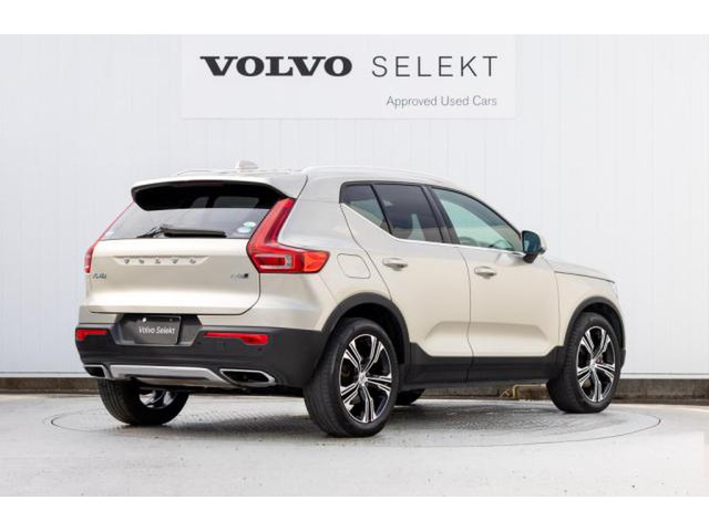 XC40T4 AWD インスクリプション 4WD