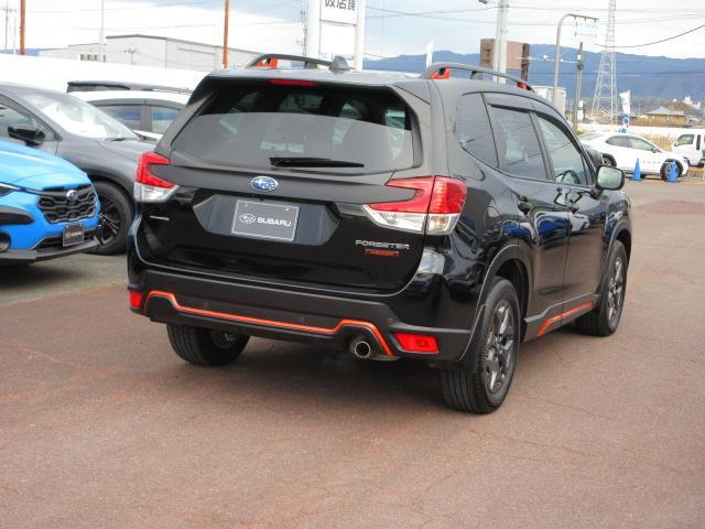 フォレスター2.0 エックスブレイク 4WD