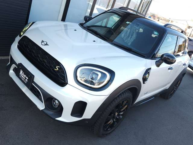 ミニクロスオーバークーパー S E オール4 4WD