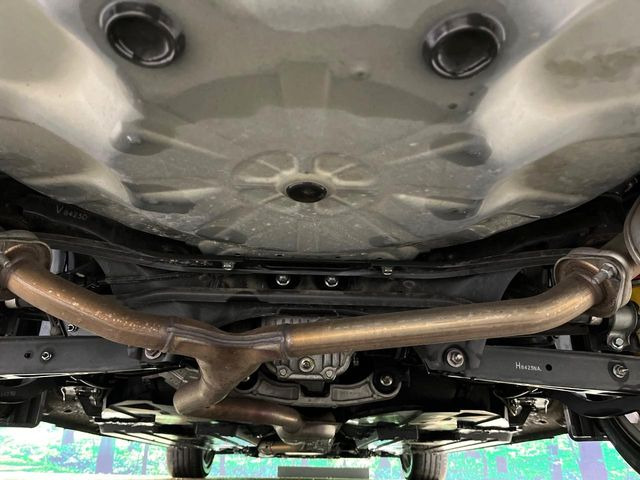 ����肪���ꂢ�Ȃ����ɁA�h�K���H�̎{�H���I�X�X���B�~��n��͂������A���ݕ��ɂ��Z���̕���A��Ń}�����E�E�B���^�[�X�|�[�c���������ɂ��D�]���������Ă���܂��B