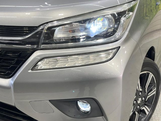 �yLED�w�b�h���C�g�z���V����ԑ��s�����ǍD�Ȏ��E���m�ۂ����S���ĉ^�]�ł��鍂�P�xLED�w�b�h���C�g�𑕔�!�_�����x�������A����d�͂��}�����Ă��܂��B