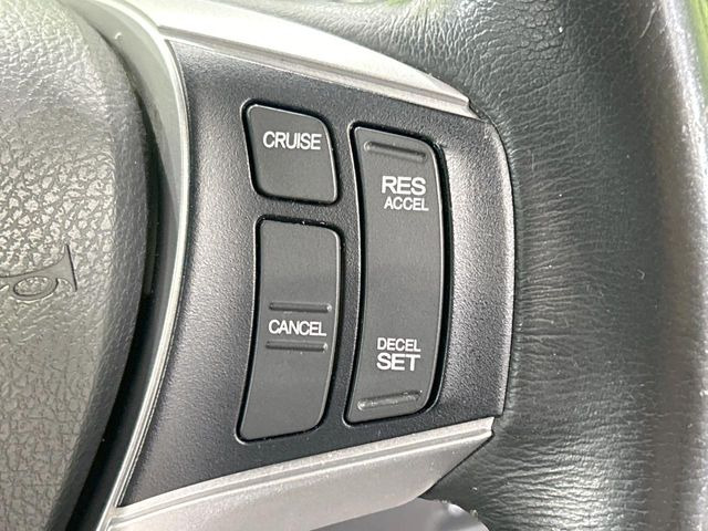 �y�N���[�Y�R���g���[���z�������H�����N���N���s�B�A�N�Z���𗣂��Ă���葬�x�ő��s���ł��A�������^�]���̕��S���y��!�����E�������ȒP�ȃX�C�b�`����Œ����ł��܂��B